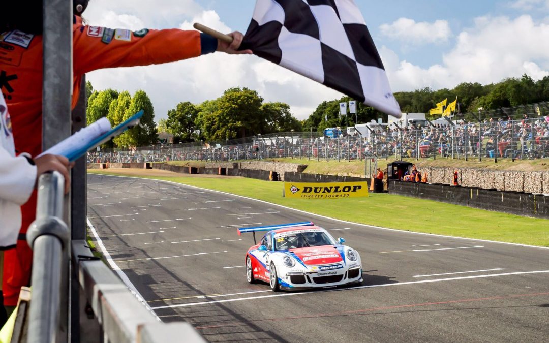 Lloyd signs off 2016 season with front-row start and podium at Brands Hatch