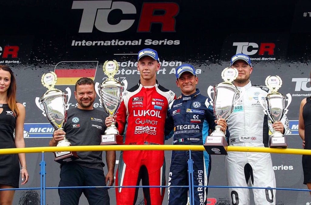 Lloyd celebrates maiden TCR podium at Oschersleben