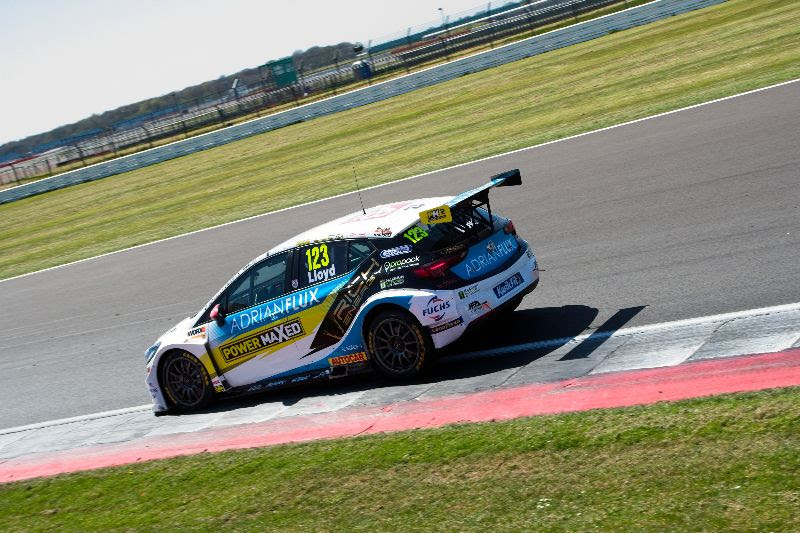 Propack confirms partnership with racing driver Daniel Lloyd.