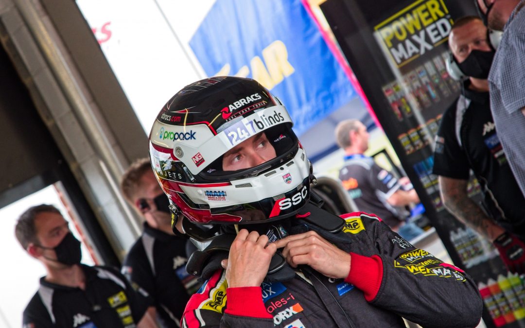 Lloyd aiming high on Oulton Park return