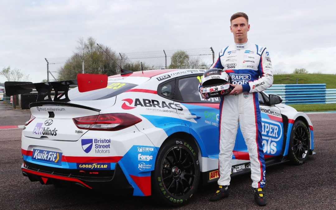 Daniel Lloyd retains Abracs, Propack support as new BTCC livery revealed